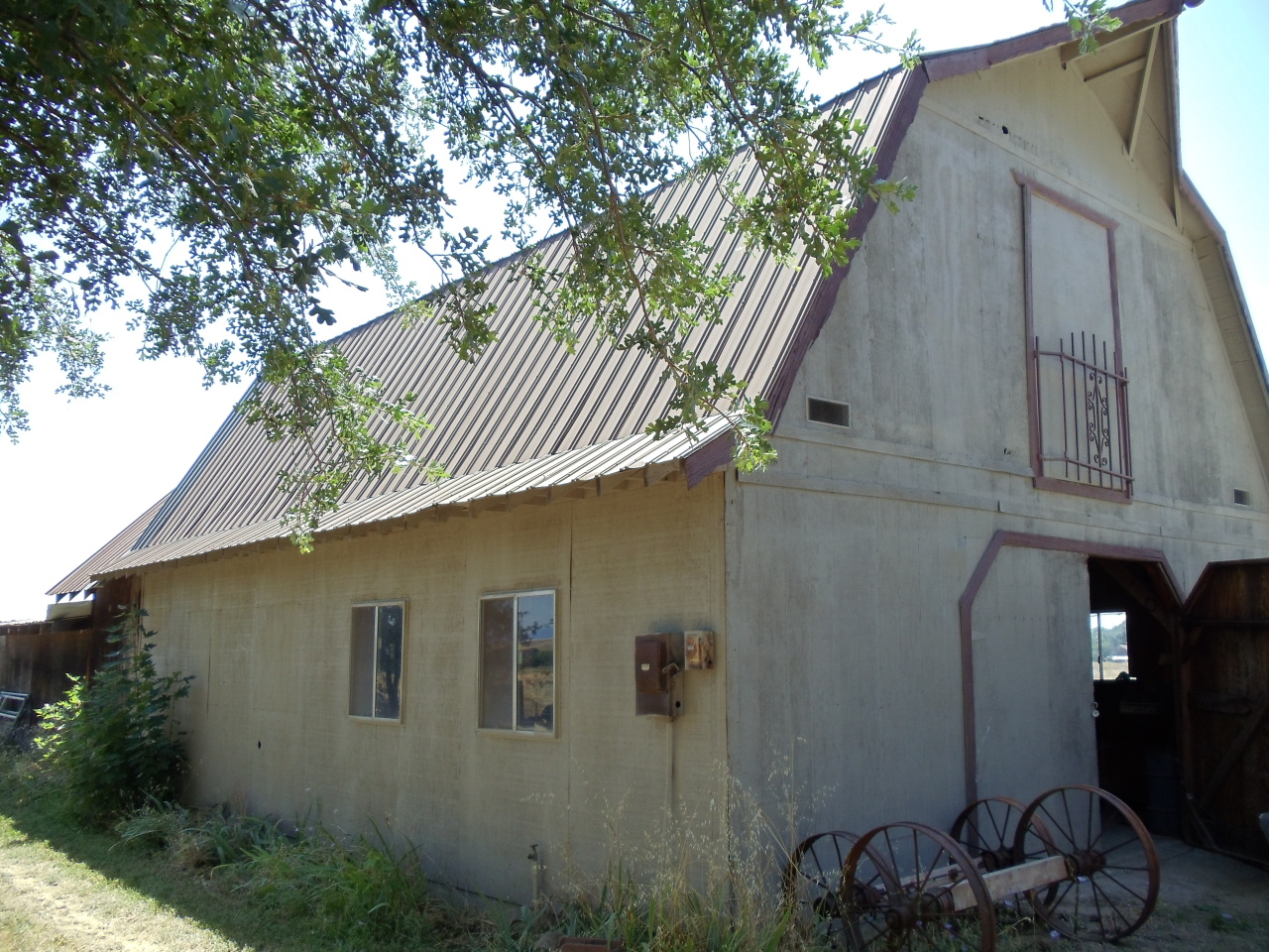 6609 Deschutes Road Anderson, CA 96007 - Photo 16 of 20 Barn