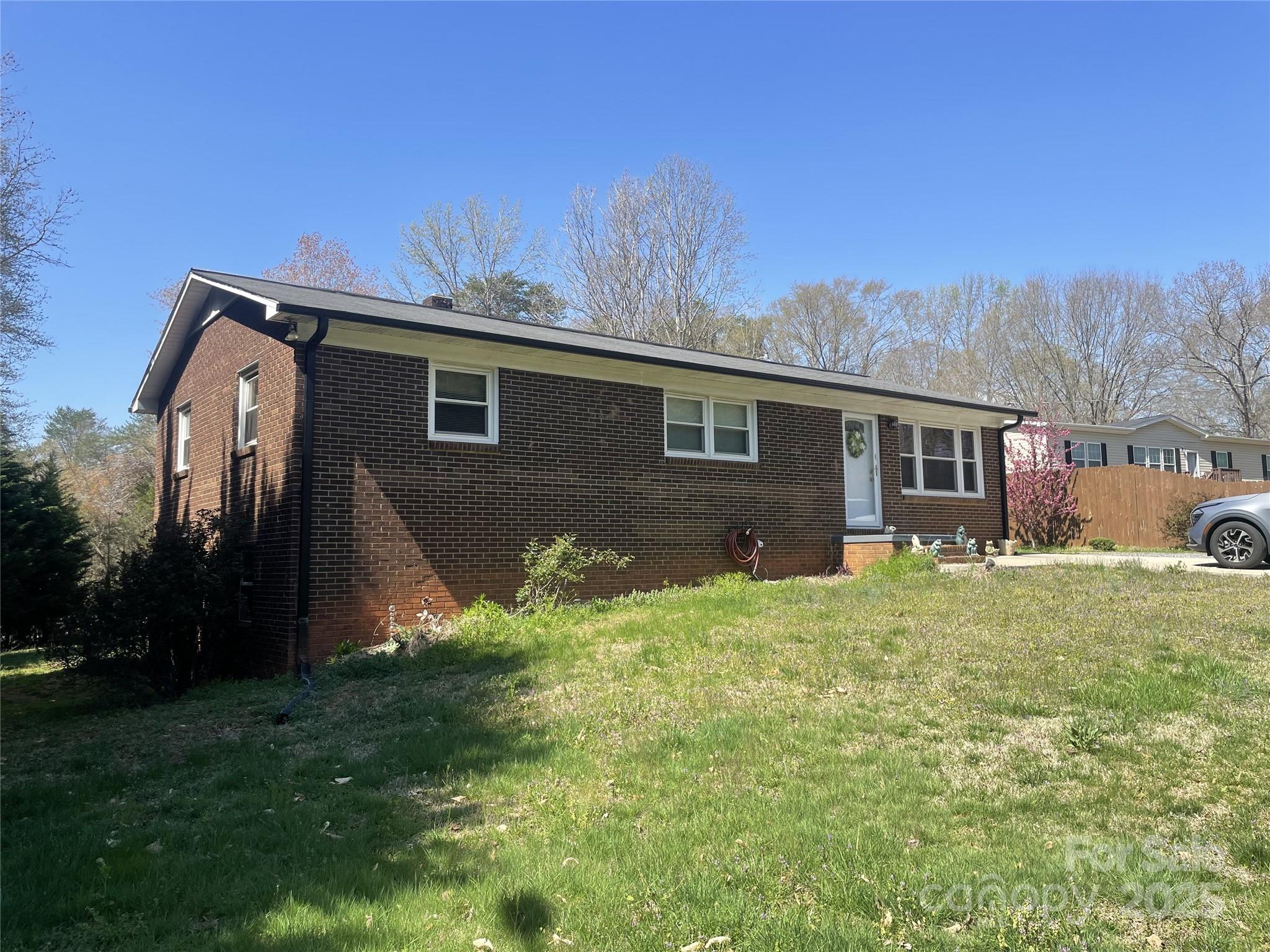 739 Owls Den Road Lincolnton, NC 28092 - Photo 2 of 26 Gallery Image 2