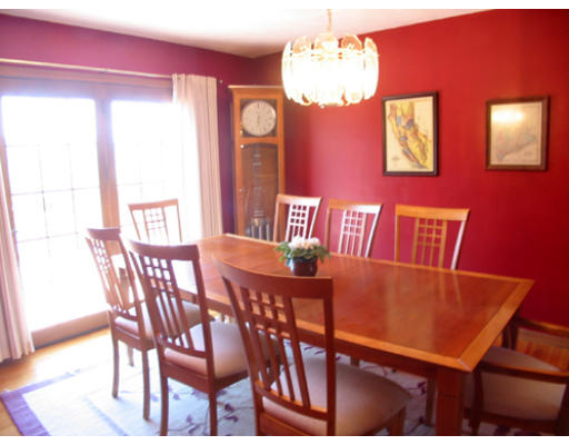 363 Maynard Road Sudbury, MA 01776 - Photo 7 of 14