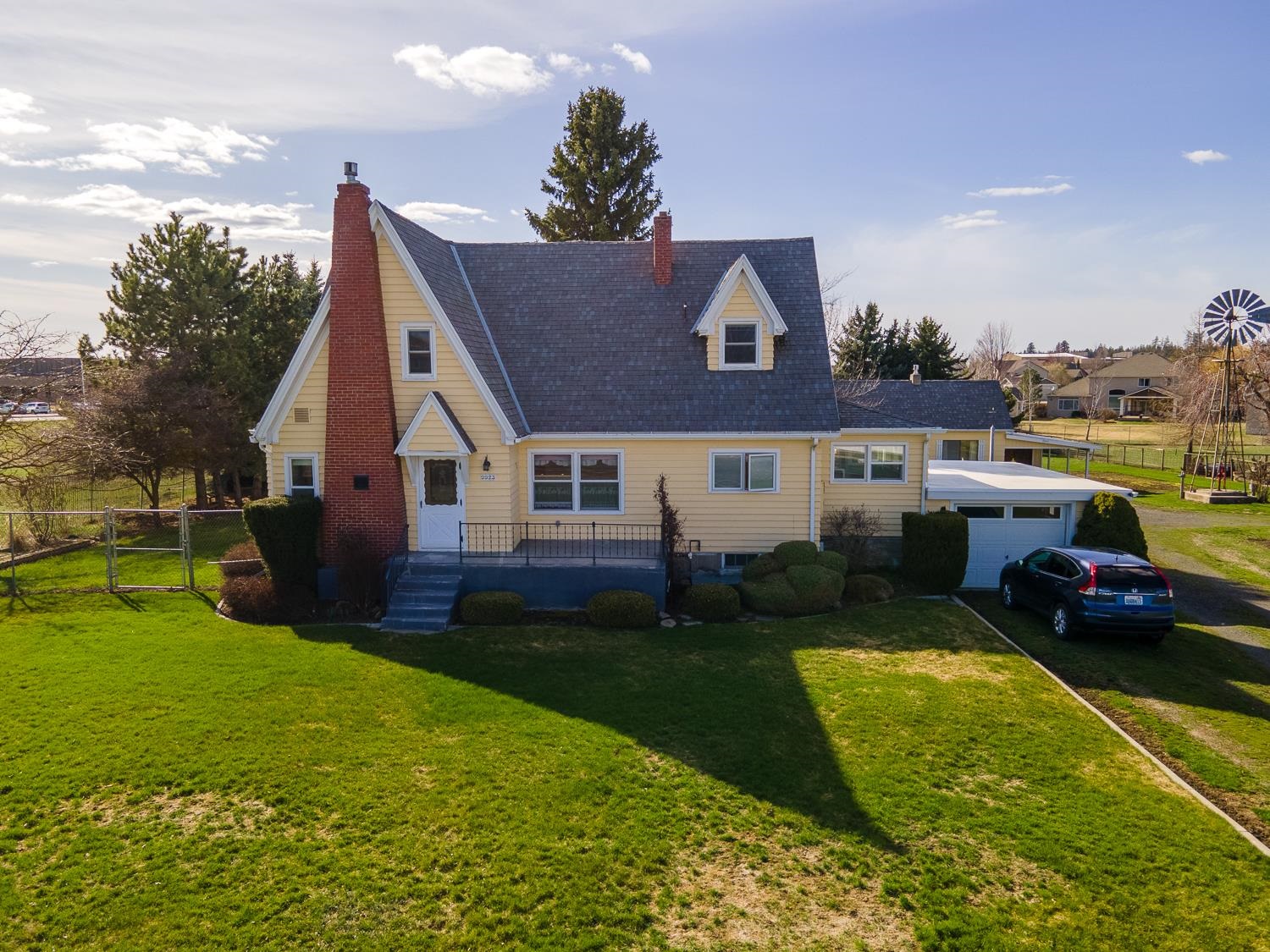 9923 North 5 Mile Road Spokane, WA 99208 - Photo 1 of 48