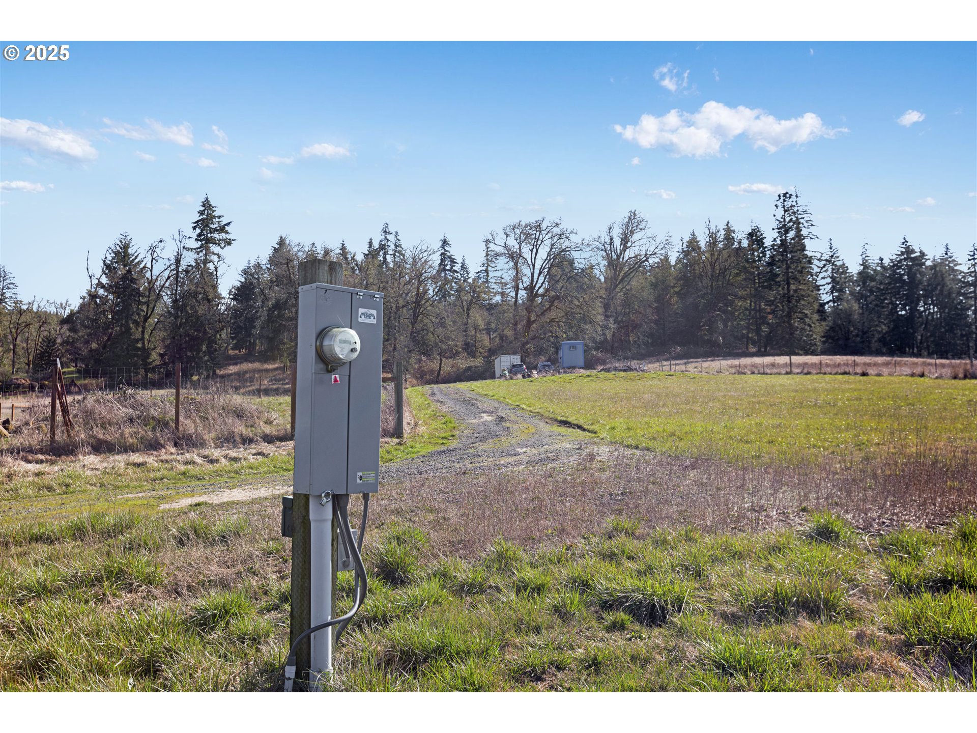 26600 Crow Road Eugene, OR 97402 - Photo 22 of 24 Gallery Image 22