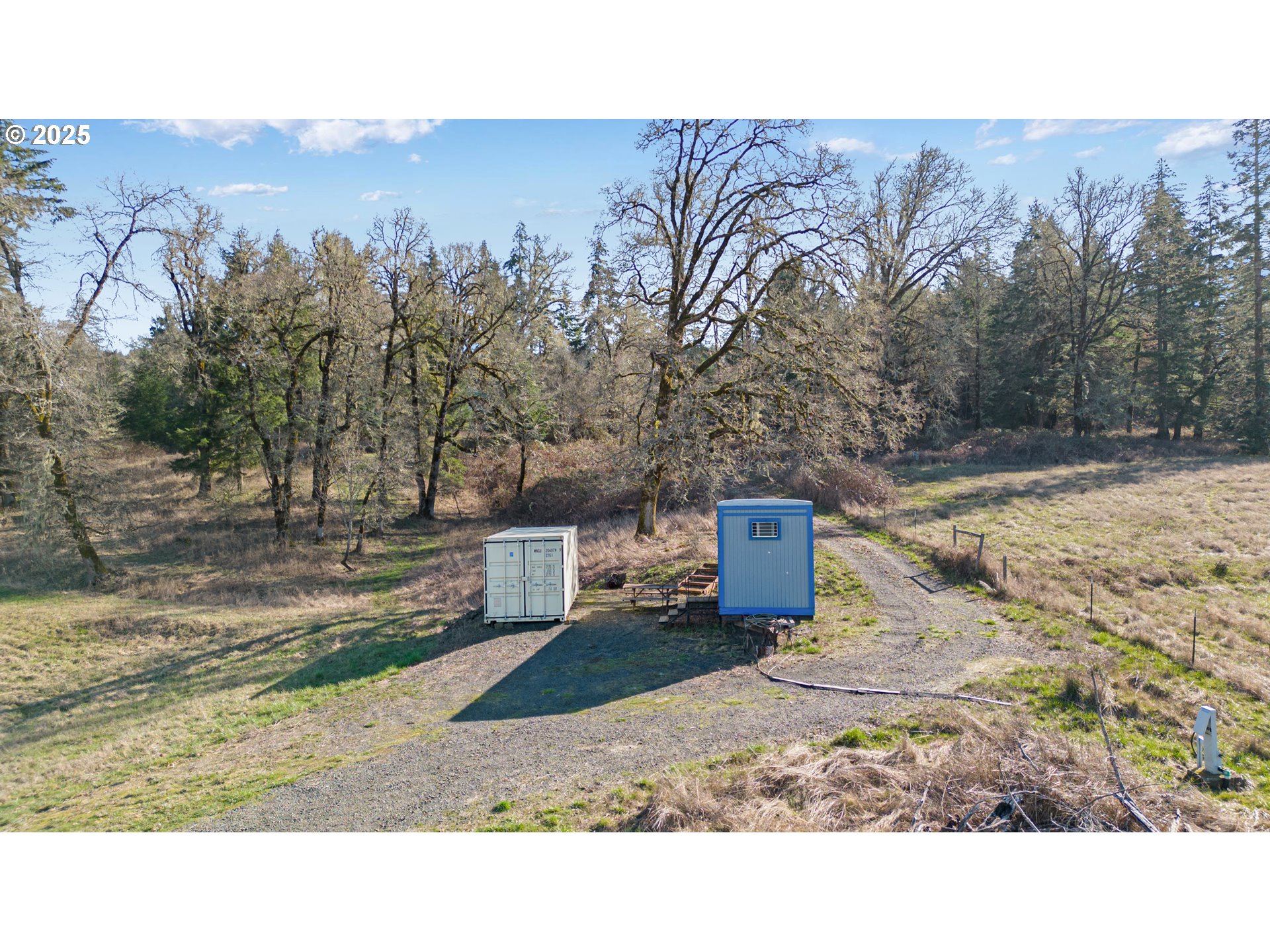 26600 Crow Road Eugene, OR 97402 - Photo 4 of 24 Gallery Image 4