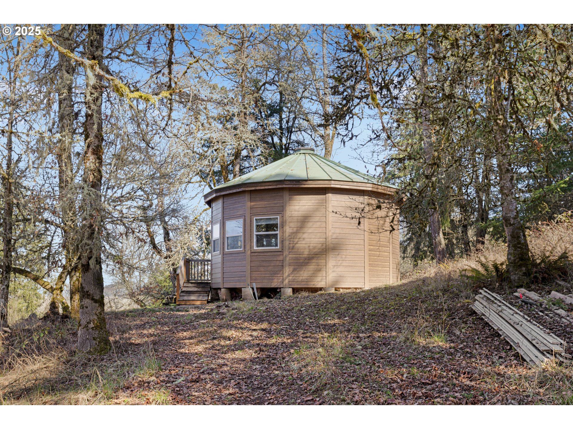 26600 Crow Road Eugene, OR 97402 - Photo 8 of 24 Gallery Image 8
