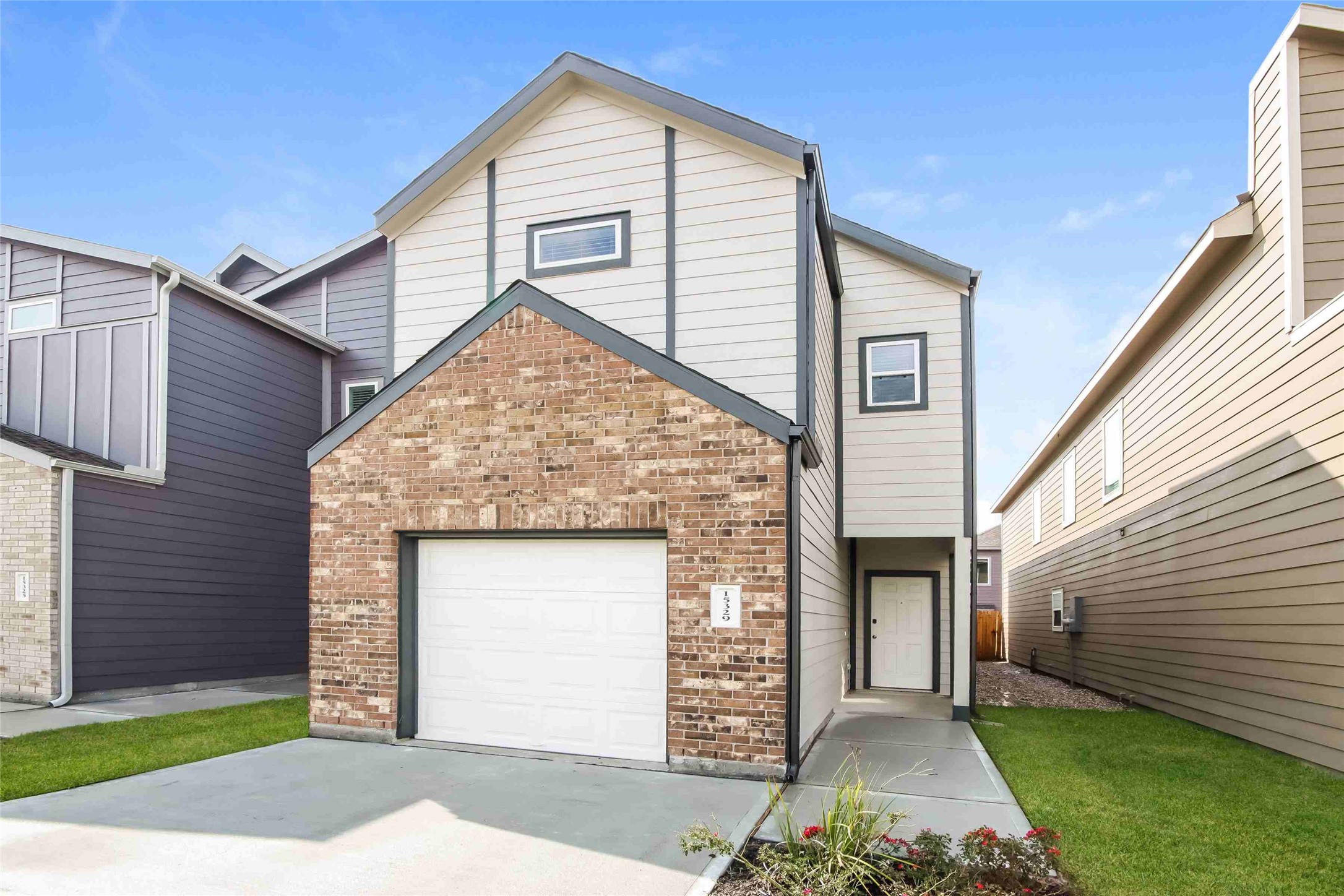 a view of backyard of house