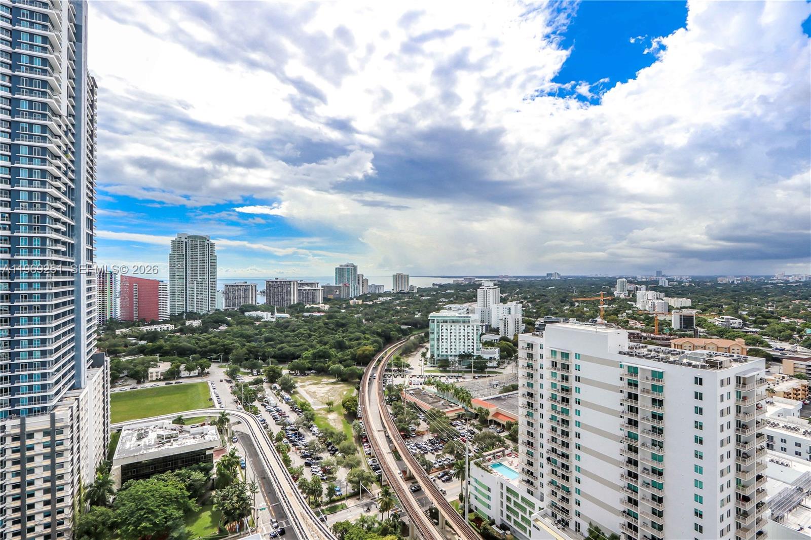 79 Southwest 12th Street, Unit 3002S Miami, FL 33130 - Photo 1 of 11