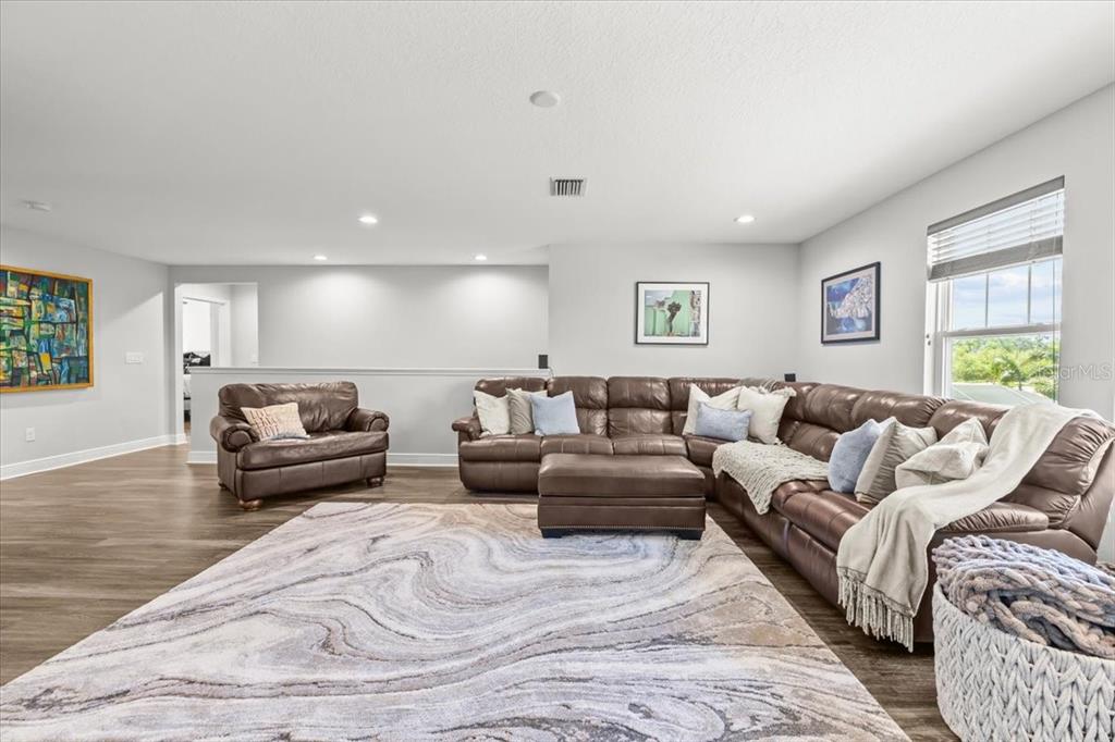 5809 Alabaster Stone Lane Apollo Beach, FL 33572 - Photo 16 of 35