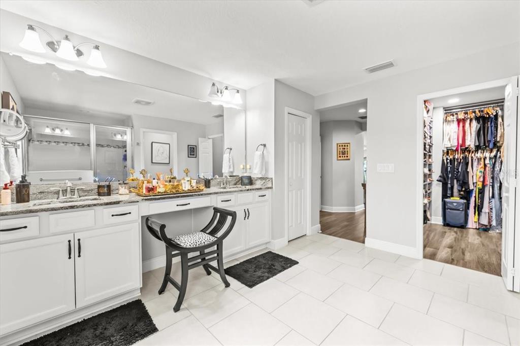 5809 Alabaster Stone Lane Apollo Beach, FL 33572 - Photo 21 of 35