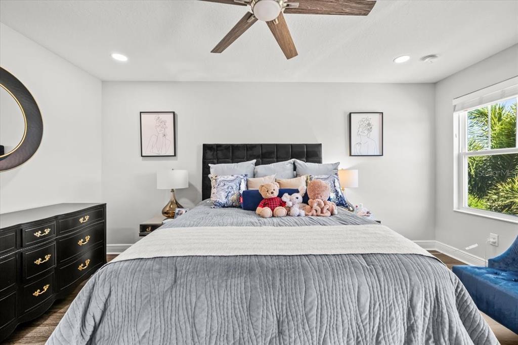 5809 Alabaster Stone Lane Apollo Beach, FL 33572 - Photo 24 of 35