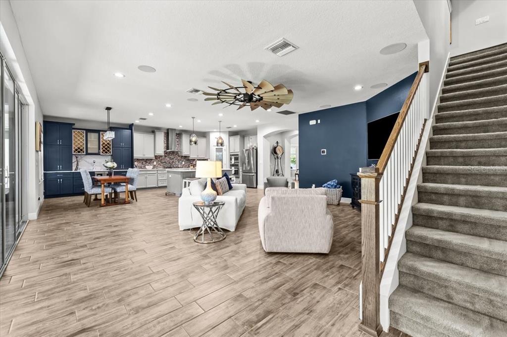 5809 Alabaster Stone Lane Apollo Beach, FL 33572 - Photo 6 of 35