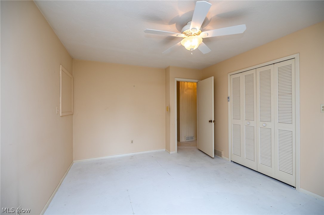 958 Lander Road Cleveland, OH 44143 - Photo 25 of 32