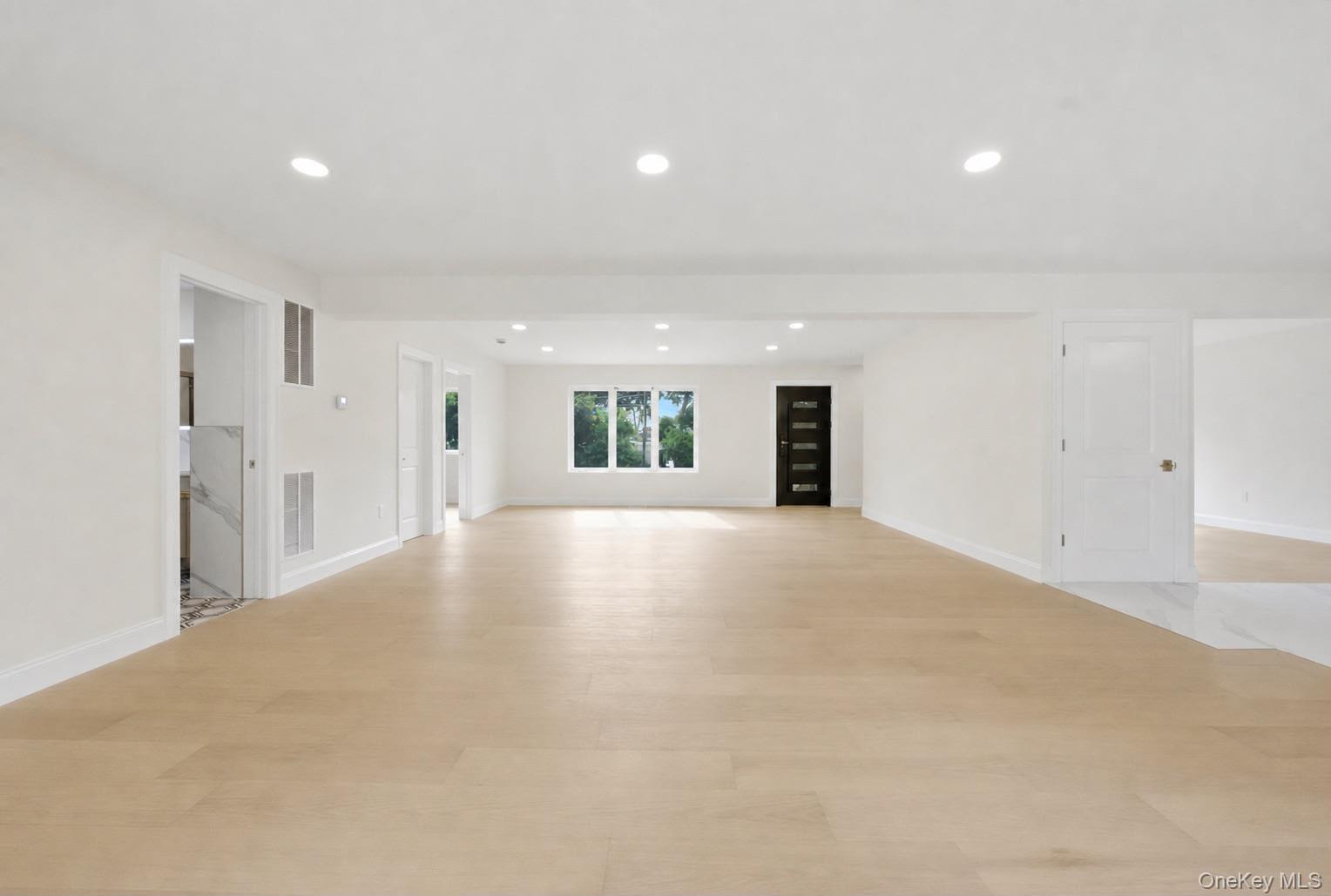 136 Udall Road West Islip, NY 11795 - Photo 28 of 36 Gallery Image 28