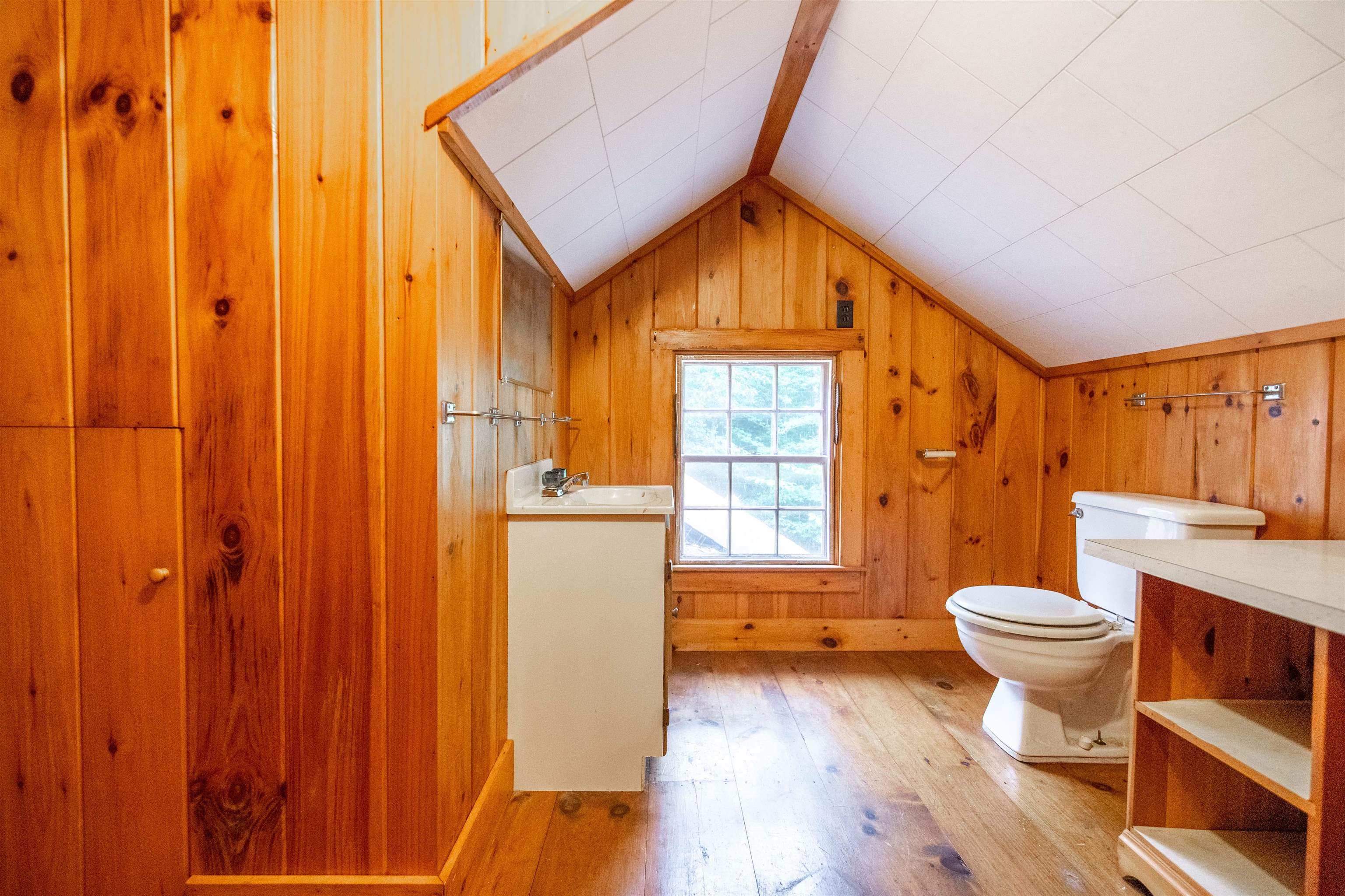 673 Page Hill Road Tamworth, NH 03817 - Photo 23 of 40 Gallery Image 23