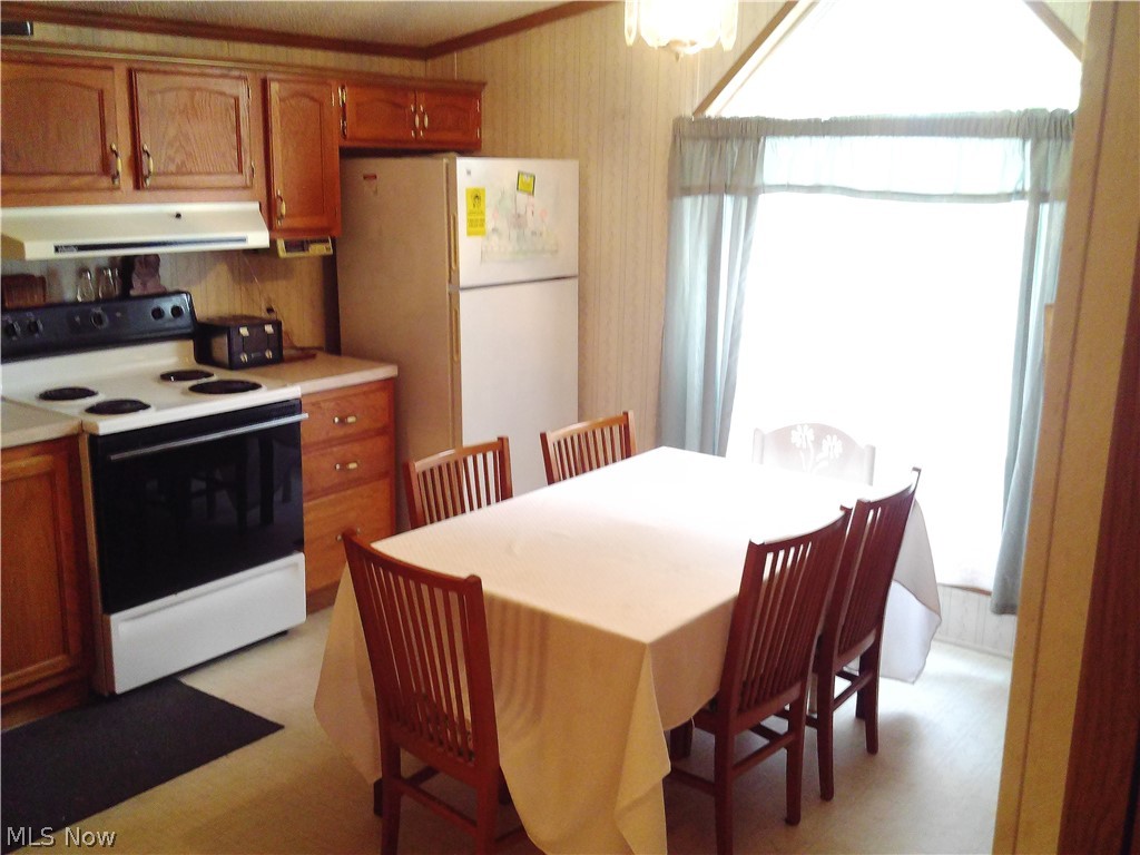162 Coen Road Vermilion, OH 44089 - Photo 4 of 29