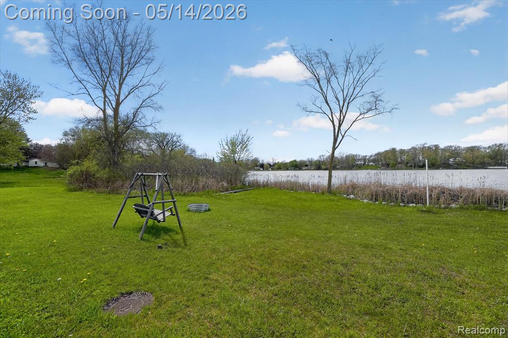 12409 Fenton Road Fenton, MI 48430 - Photo 41 of 61
