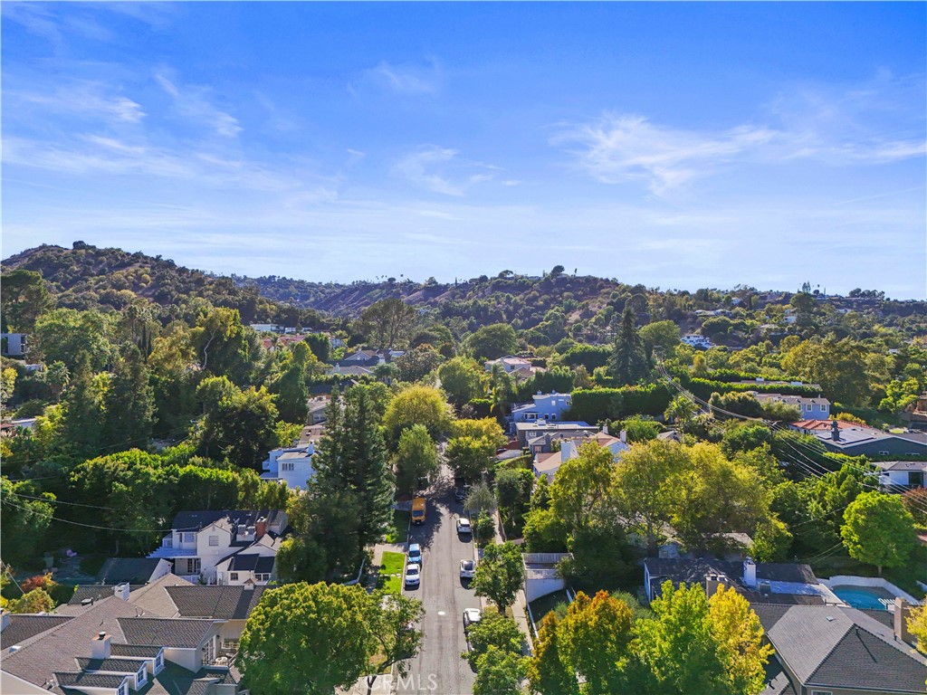 14015 Roblar Road Sherman Oaks, CA 91423 - Photo 34 of 35 an aerial view of a city