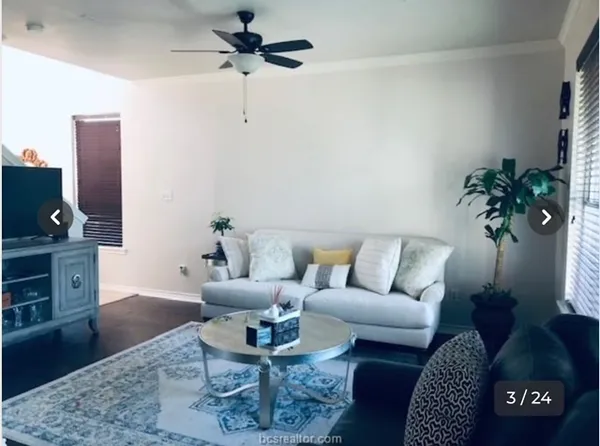 $2,100 | 1425 West Villa Maria Road, Unit 1001, Bryan, TX 77801