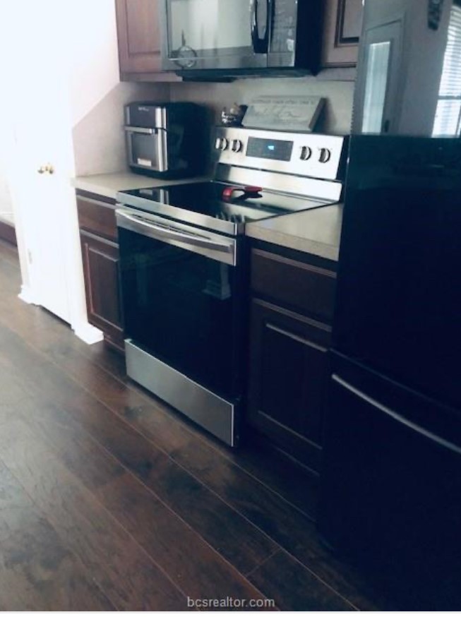 1425 West Villa Maria Road, Unit 1001 Bryan, TX 77801 - Photo 7 of 17