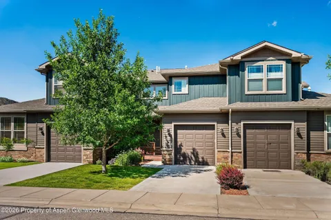 $700,000 | 99 Redstone Drive, New Castle, CO 81647