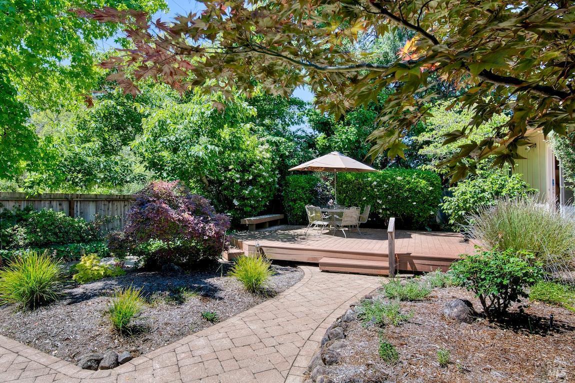 1454 Escalero Road Santa Rosa, CA 95409 - Photo 32 of 39