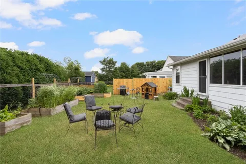 $495,000 | 65 King Phillip Street, Portsmouth, RI 02871