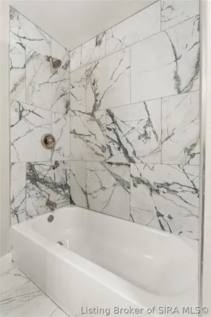 $525,000 | 7474 Saddlebrook Court, Greenville, IN 47124