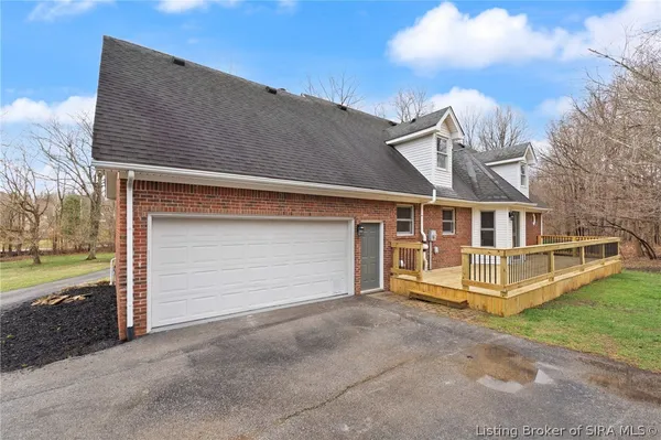 $525,000 | 7474 Saddlebrook Court, Greenville, IN 47124
