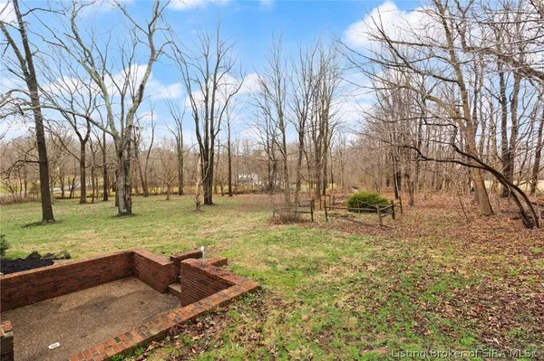 $525,000 | 7474 Saddlebrook Court, Greenville, IN 47124