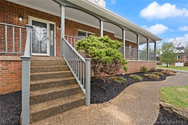 $525,000 | 7474 Saddlebrook Court, Greenville, IN 47124