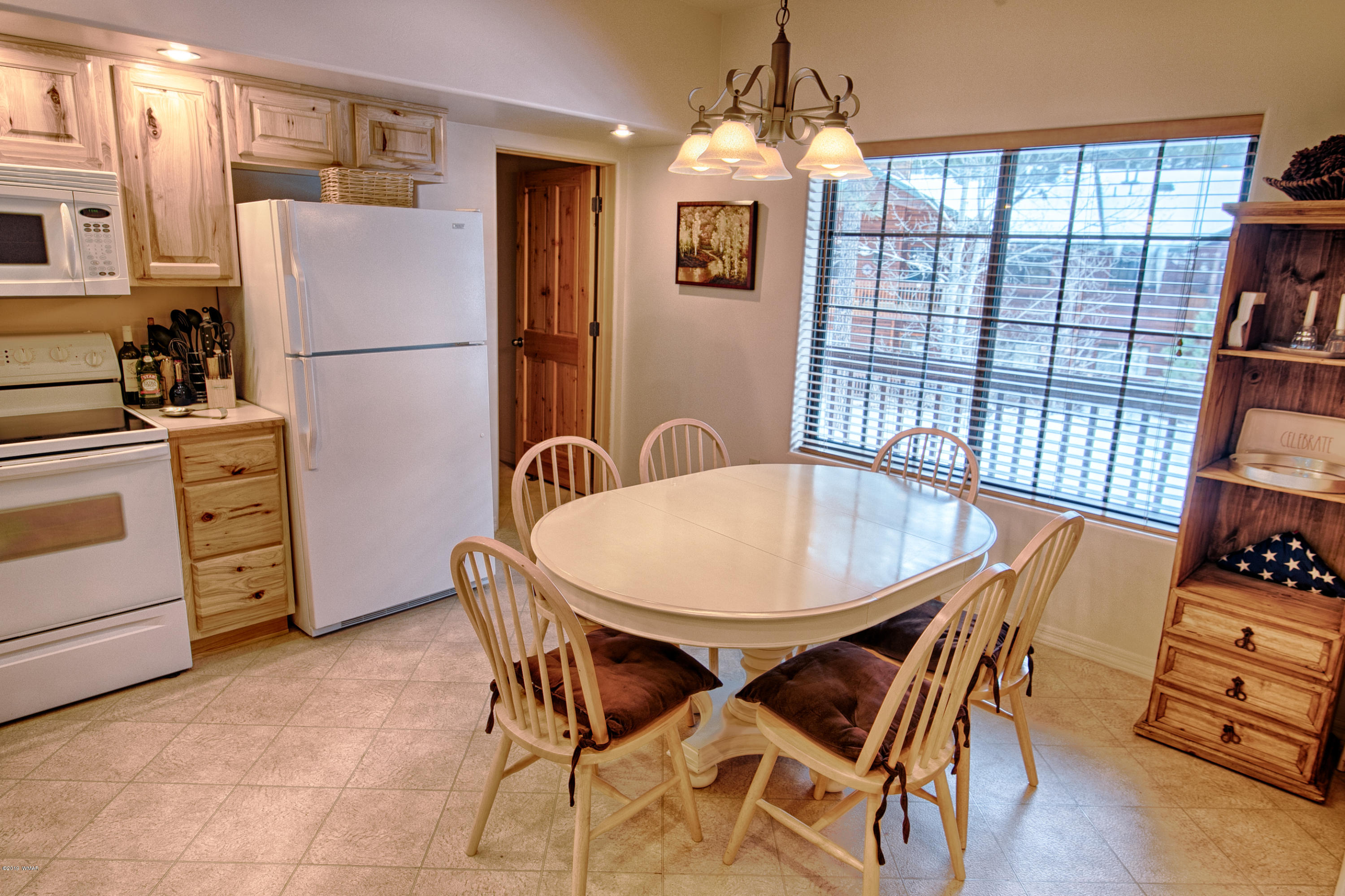 2536 Village Loop, Unit 16 UPPER Pinetop, AZ 85935 - Photo 6 of 15