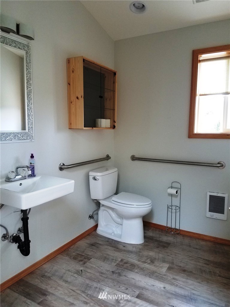 358 North Welcome Slough Road Cathlamet, WA 98612 - Photo 24 of 25 Gallery Image 24