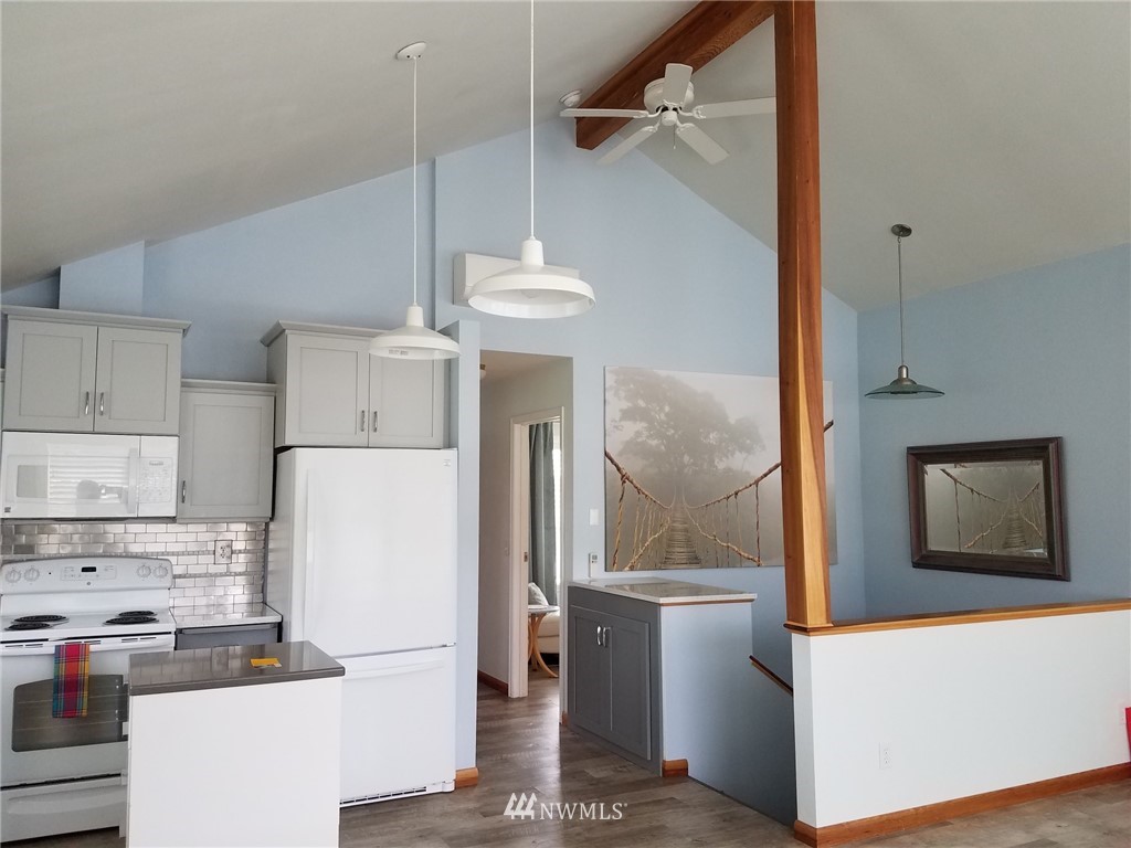 358 North Welcome Slough Road Cathlamet, WA 98612 - Photo 6 of 25 Gallery Image 6