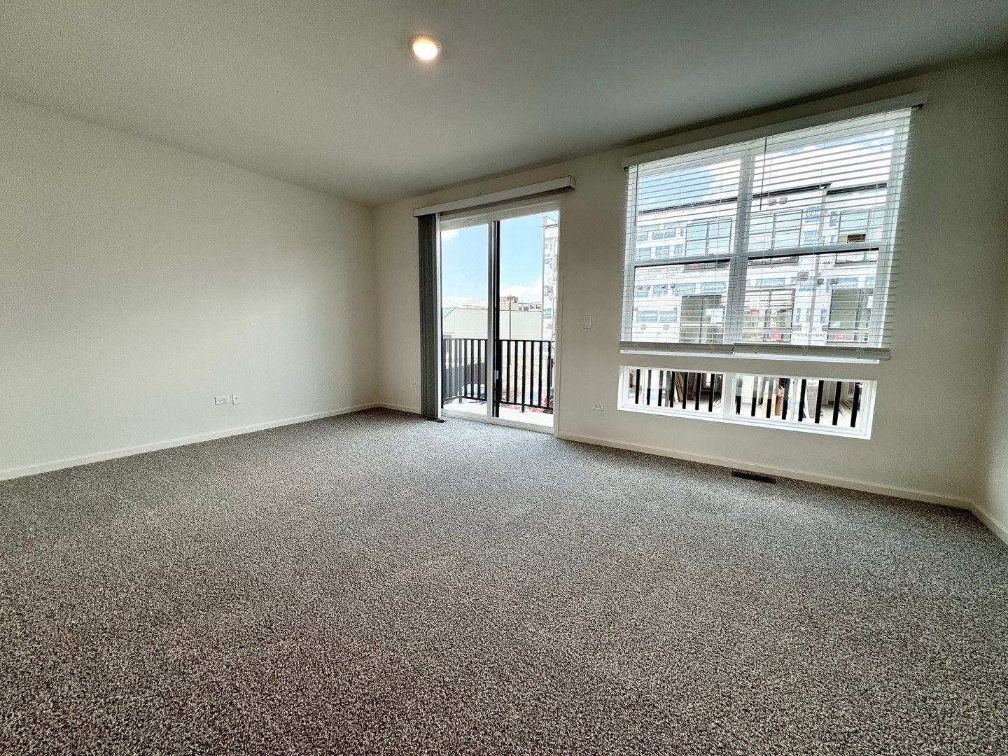369 Summit Circle Lombard, IL 60148 - Photo 7 of 45 an empty room with windows