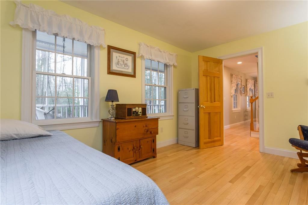23 Lynch Lane Kittery Point, ME 03905 - Photo 19 of 34 Photo