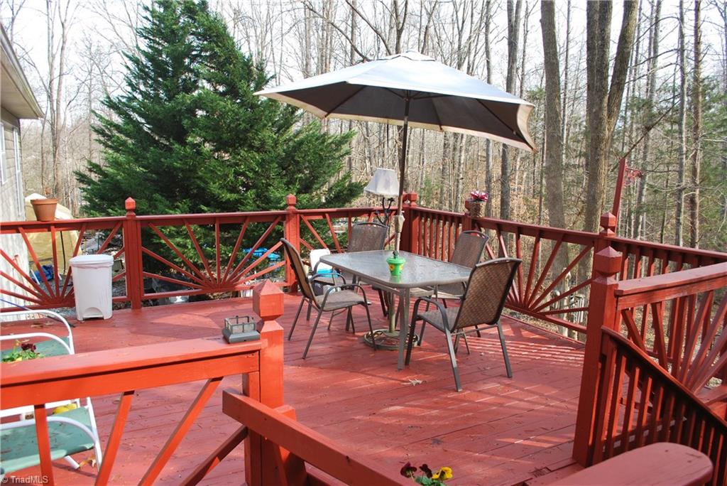 1227 Noah Road Graham, NC 27253 - Photo 16 of 25 Gallery Image 16