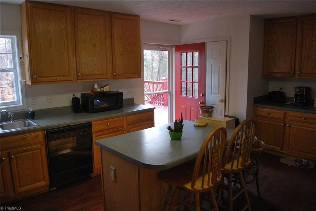 1227 Noah Road Graham, NC 27253 - Photo 21 of 25 Gallery Image 21