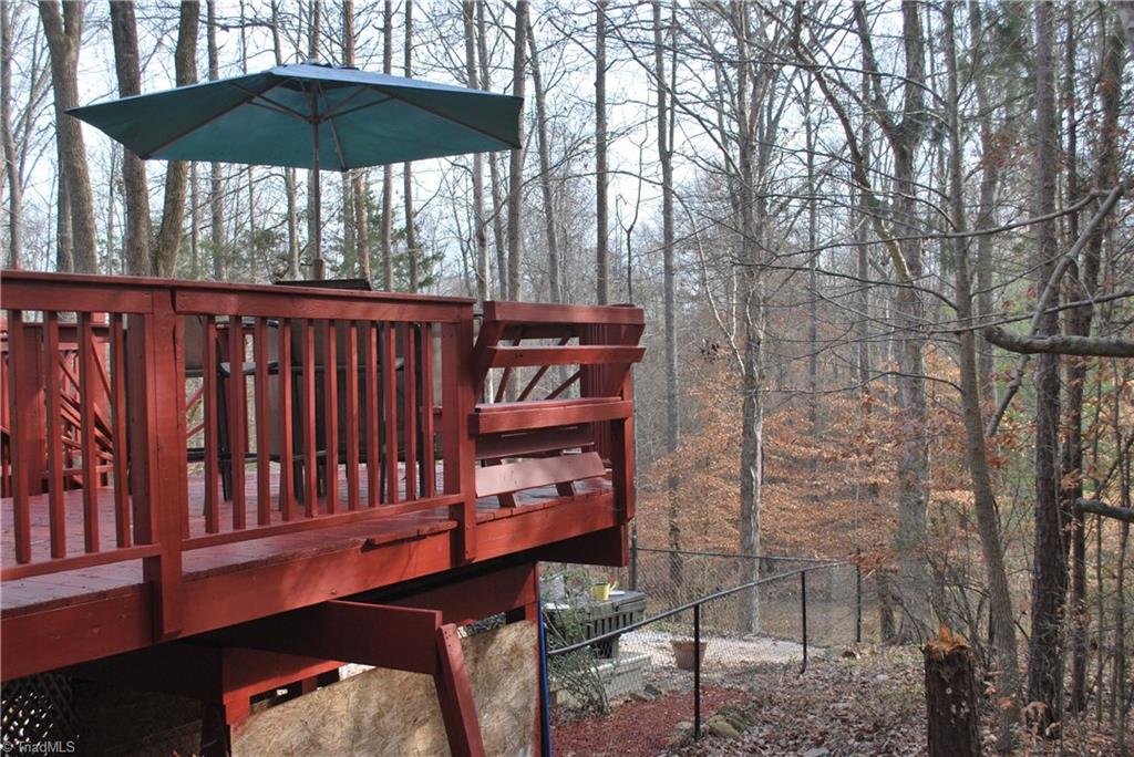 1227 Noah Road Graham, NC 27253 - Photo 4 of 25 Gallery Image 4