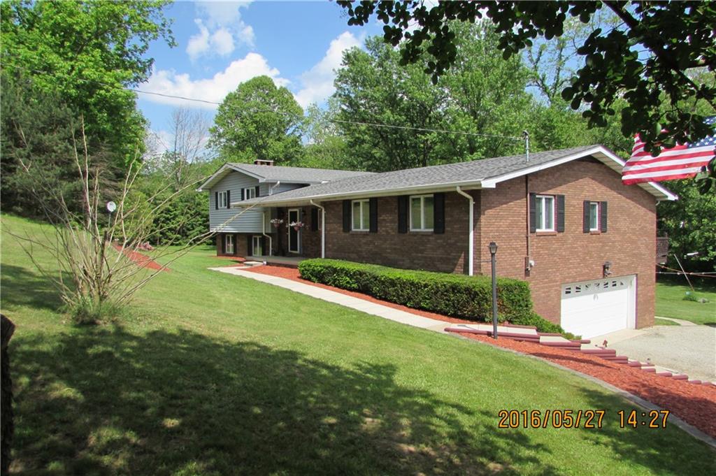 882 Middletown Road New Stanton, PA 15672 - Photo 2 of 24