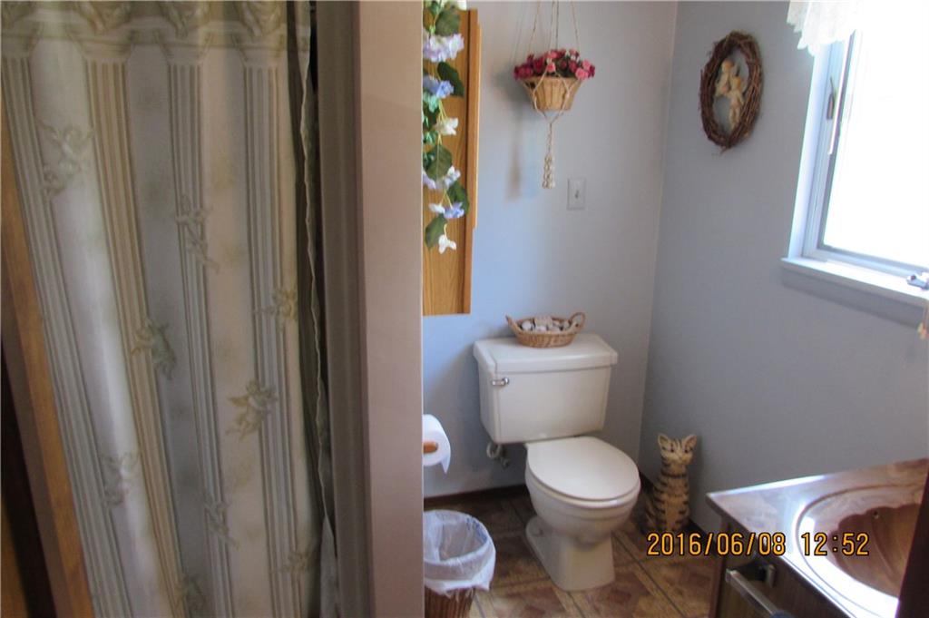 882 Middletown Road New Stanton, PA 15672 - Photo 21 of 24