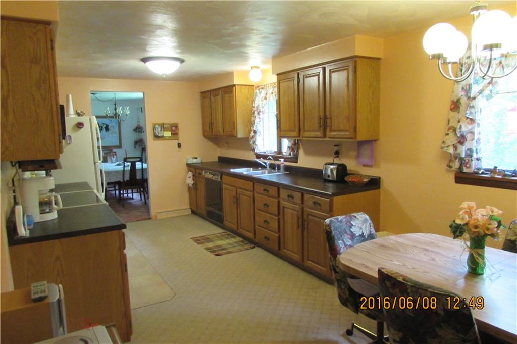 882 Middletown Road New Stanton, PA 15672 - Photo 9 of 24