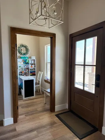 $427,500 | 8905 Fm 1258, Claude, TX 79019