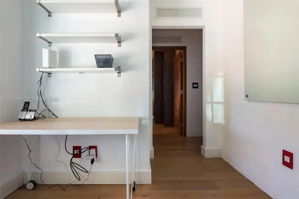 a view of utility room