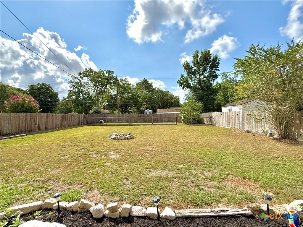 109 Perth Road Victoria, TX 77904 - Photo 44 of 45 Gallery Image 44