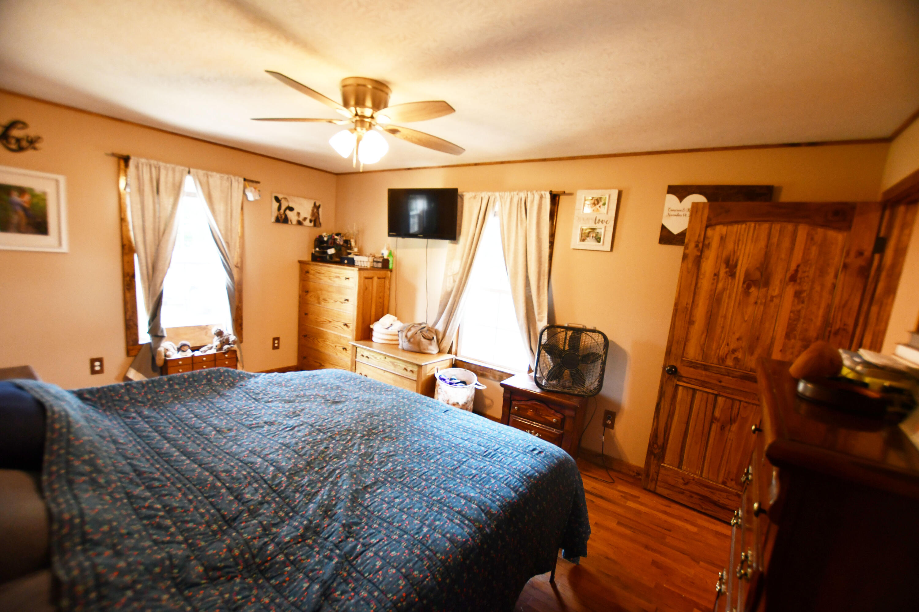 1410 Winston Road Irvine, KY 40336 - Photo 20 of 43 Solid wood interior doors add warmth, charm, and lasting value!