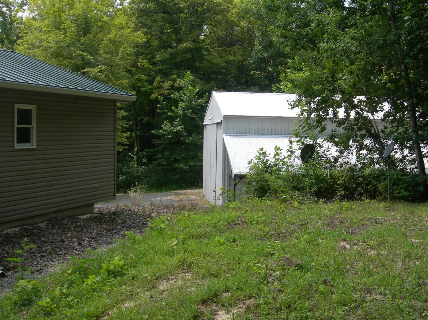 4244 Carmel Road Hillsboro, OH 45133 - Photo 16 of 26