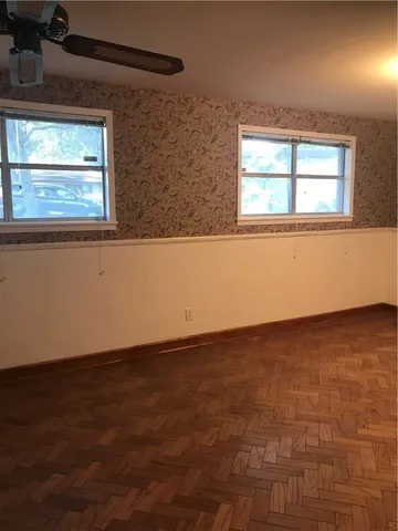 a big room with closet