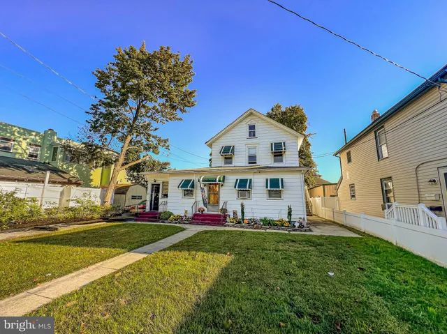 $1,200 | 15 North 3rd Street, Unit C, Hammonton, NJ 08037