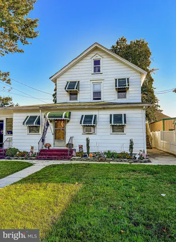 $1,200 | 15 North 3rd Street, Unit C, Hammonton, NJ 08037