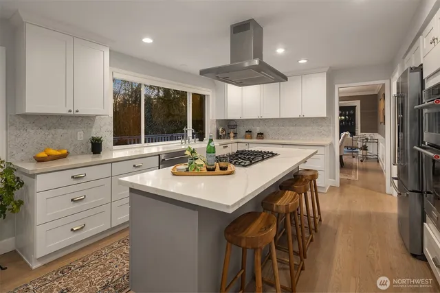 $2,795,000 | 11721 Northeast 41st Street, Kirkland, WA 98033