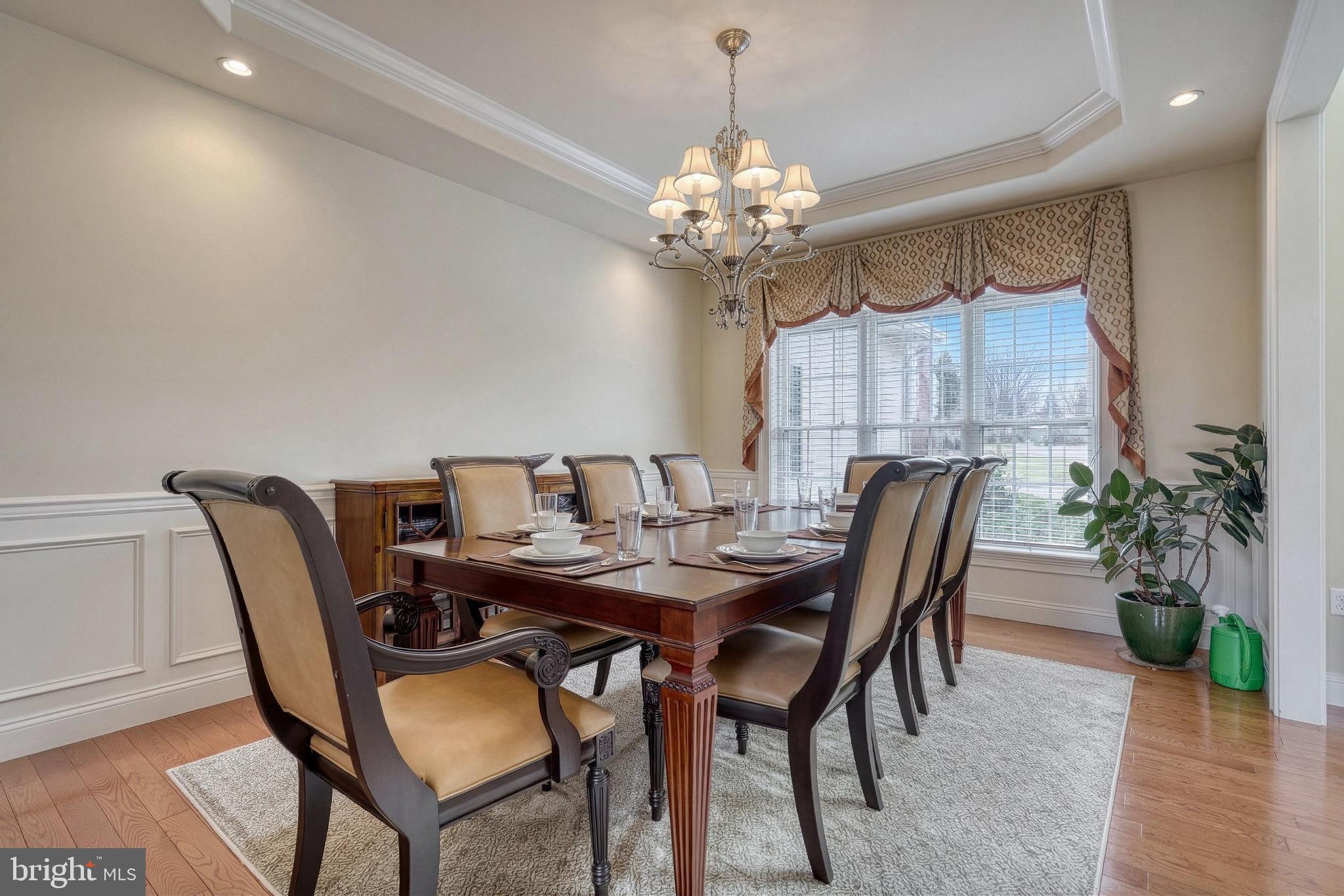 395 Ecker Drive Lititz, PA 17543 - Photo 27 of 93 Elegant dining space