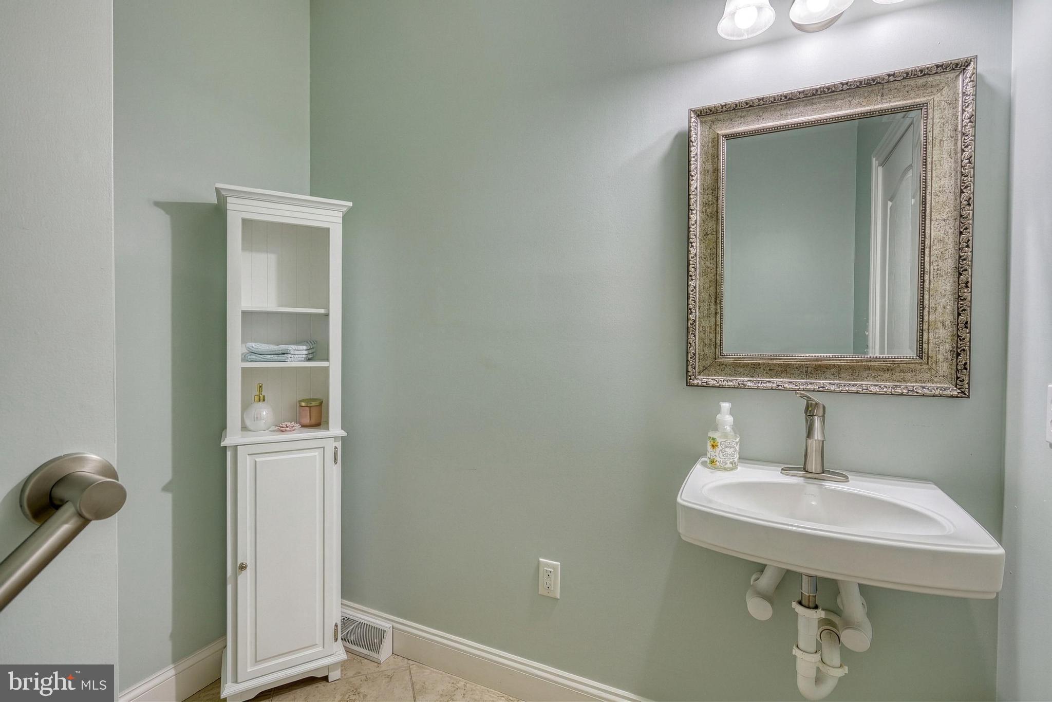 395 Ecker Drive Lititz, PA 17543 - Photo 34 of 93